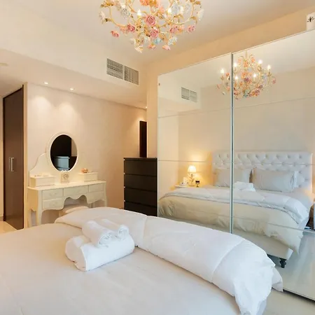 Downtown Dubai, Luxury 2 Bed 2 Bath Apartment - Pool, Gym, Aircon, Parking - Views Of The Dubai Fountain & Burj Khalifa Esterno foto
